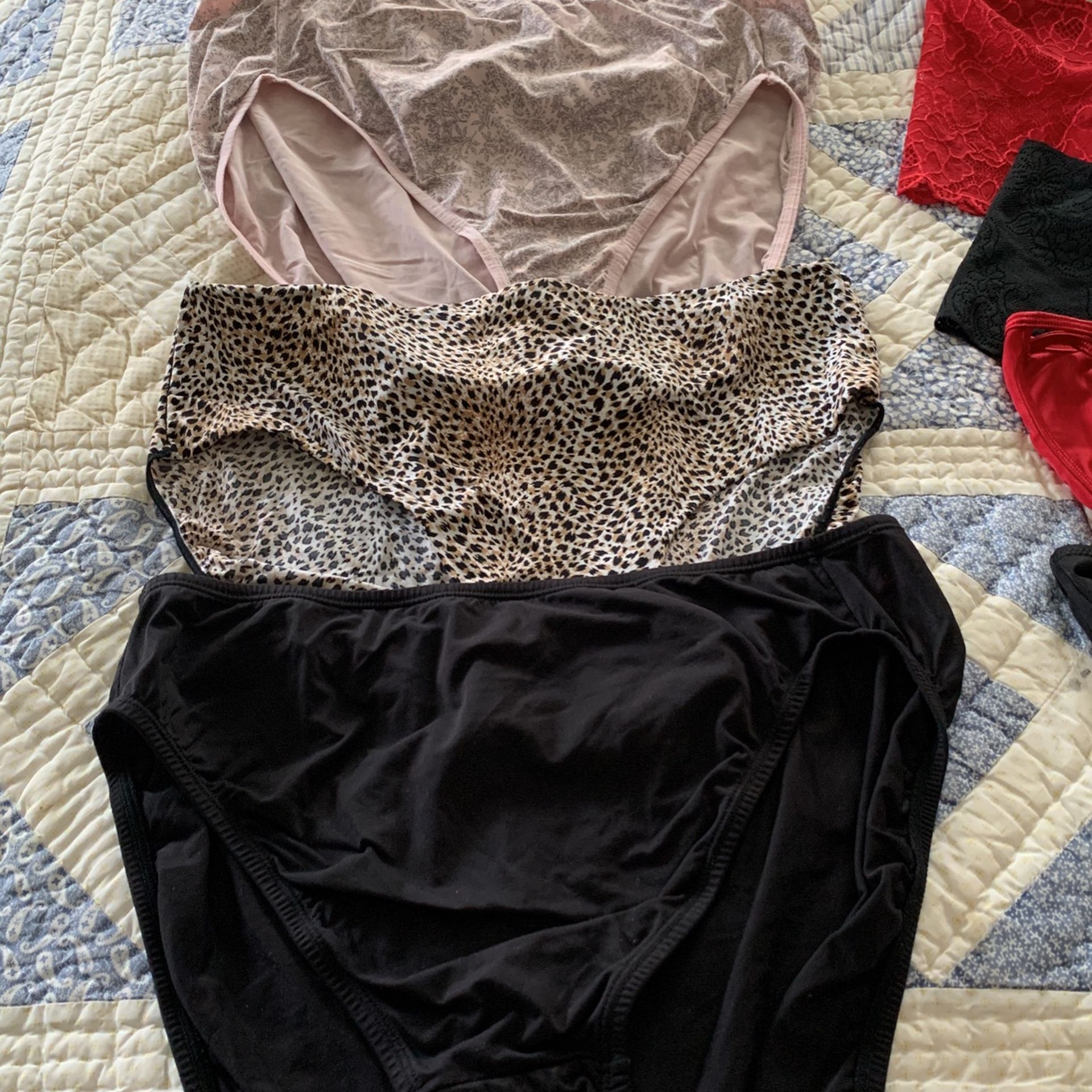 Lot of Women’s Underwear, Clean, PreOwned, Excellent Condition for