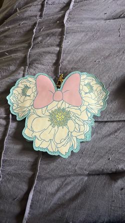 Minnie Mouse I’d Badge Holder (minus Lanyard)