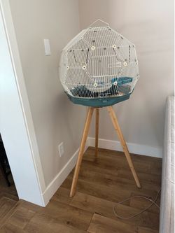 Geo Bird Cage by Omlet