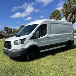 2019 Ford transit