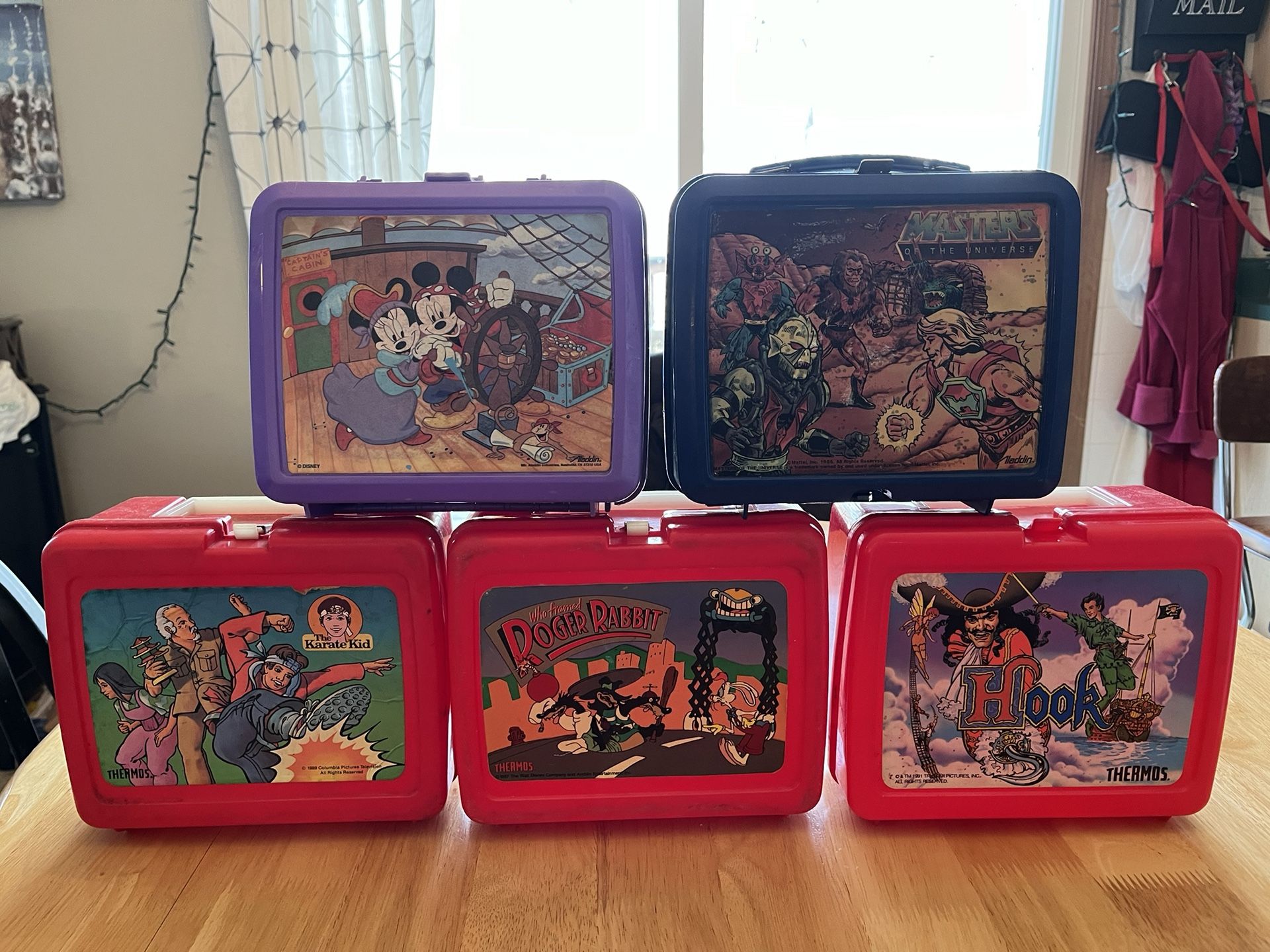 Plastic 80s And 90s Lunchboxes