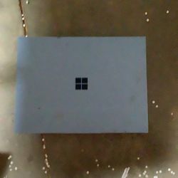 Microsoft Surface Laptop (2024) Windows 11 13.8 Inch Touchscreen Display Snapdragon X Elite 12 Core 16GB RAM 1TB SSD storage Platinum 