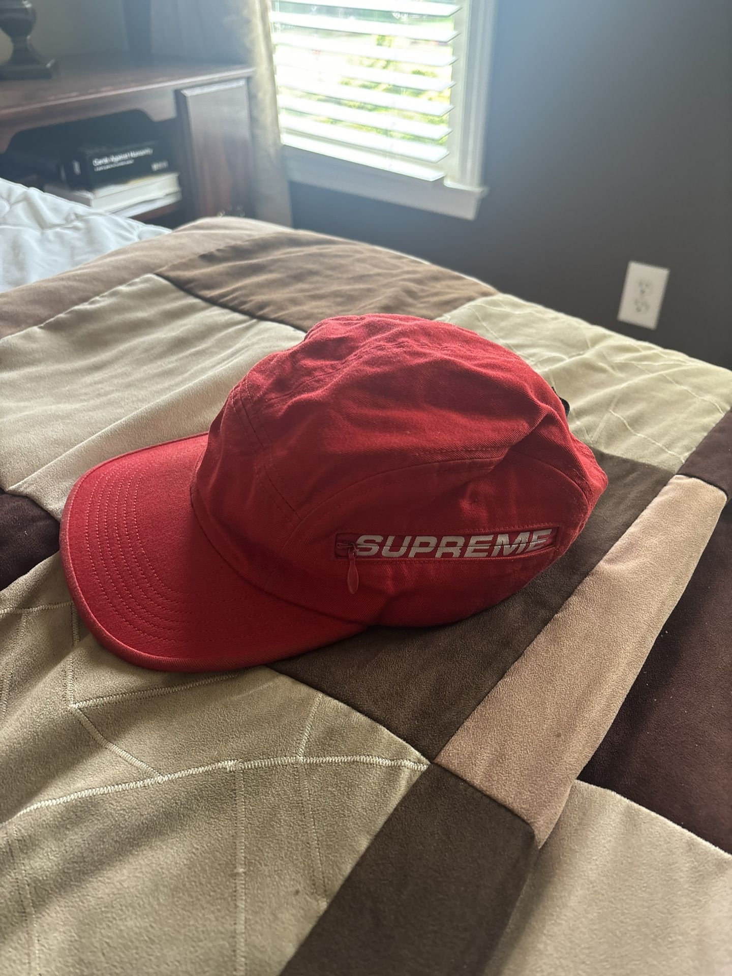 2019 SUPREME SIDE ZIP CAMP CAP