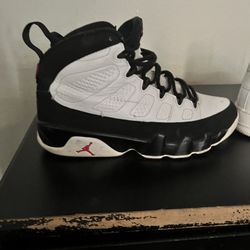 Retro Jordan 9s