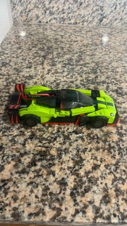 Lego Aston Martin