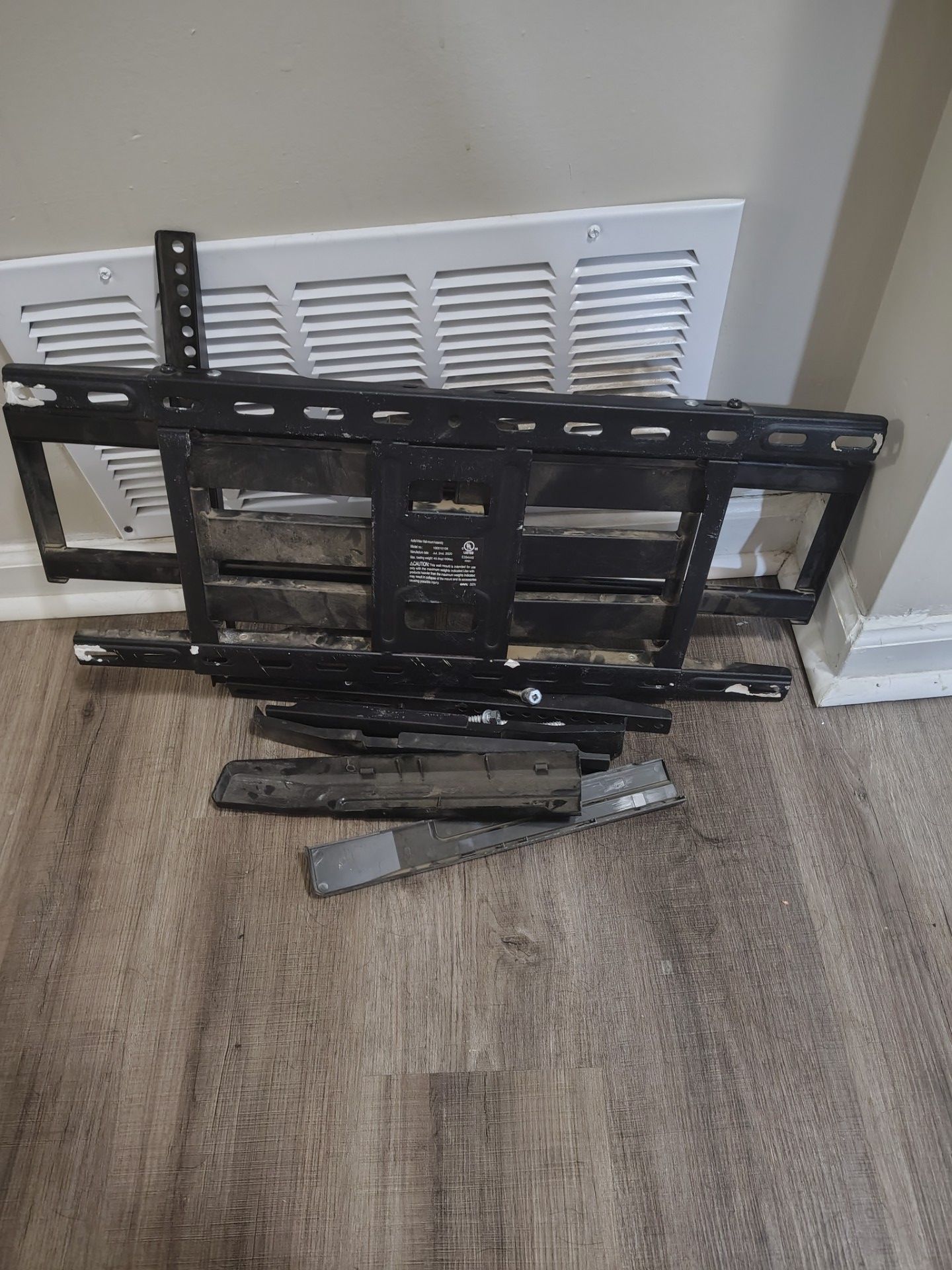 TV Wall Mount for 55 to 80 inch tv