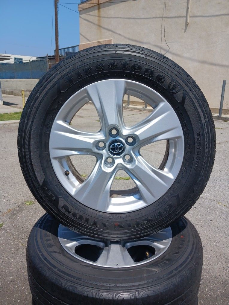 Juego De Rrines Para CARROS TOYOTA R4 SIENA HIGHLANDER TOYOTA TACOMA 5 OYOS MEDIDA 17