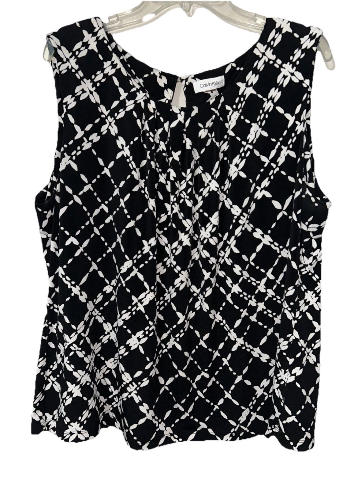 Calvin Klein Women's Sleeveless Black/White Large Blouse