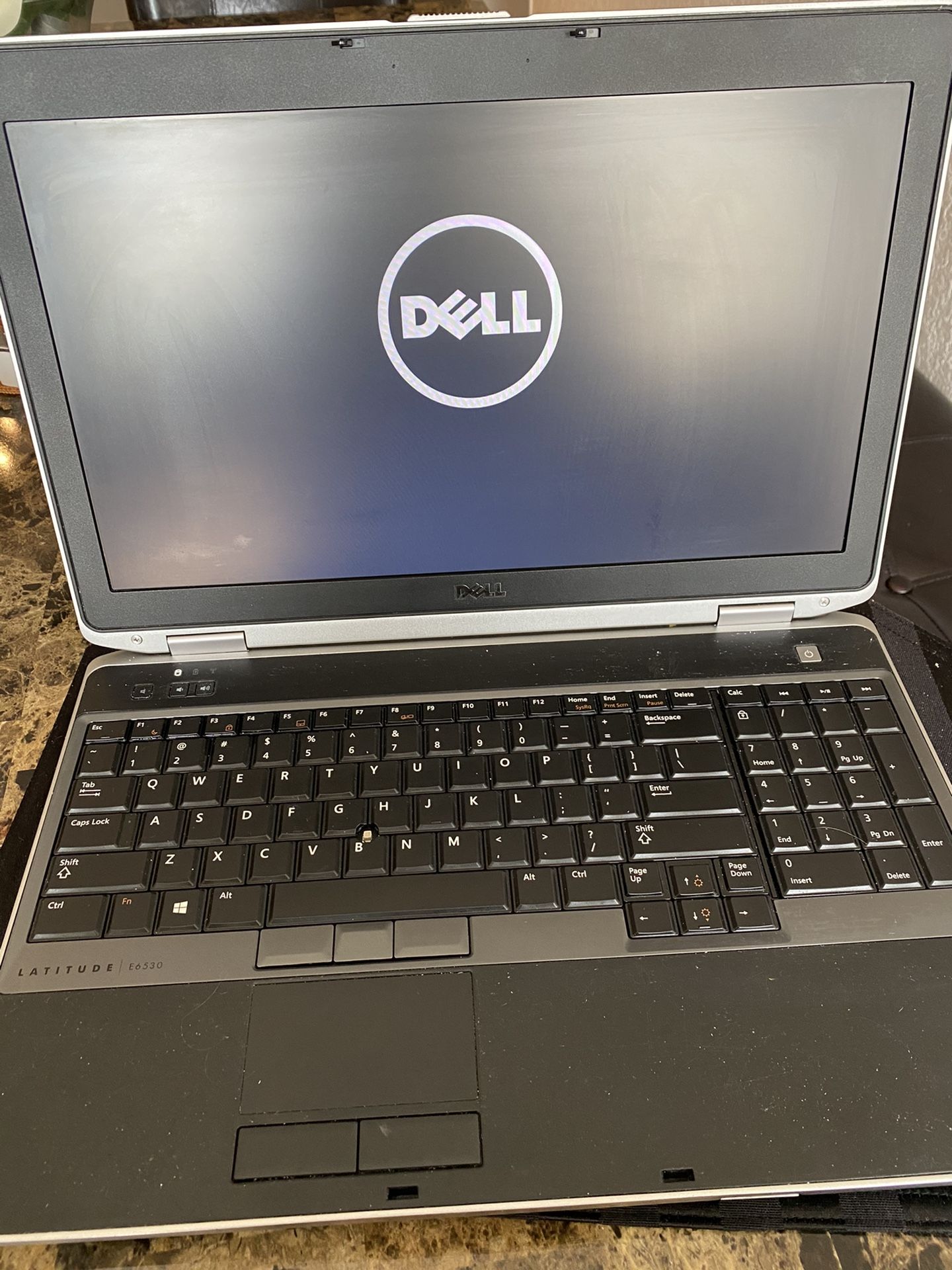 Dell Notebook 15” screen i 7 12 gb 466 HD