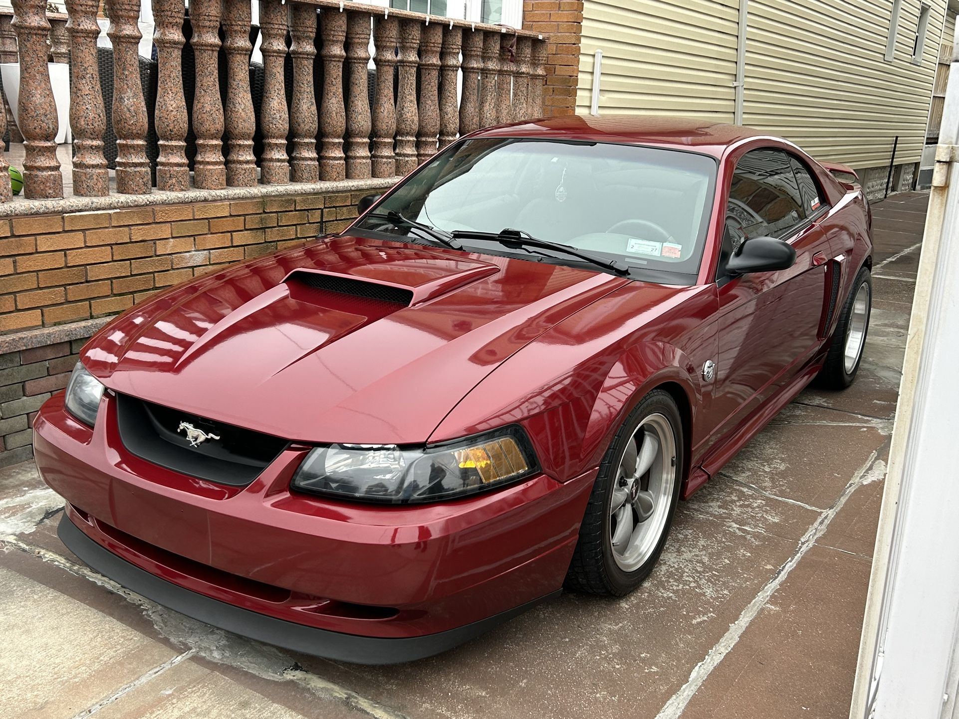 2004 Ford Mustang
