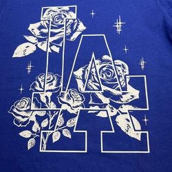 Dodgers women’s shirt medium
