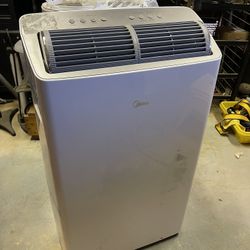 Midea 14000 BTU air Conditioner 