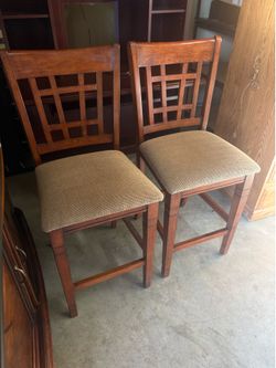 Set of two wooden barstools