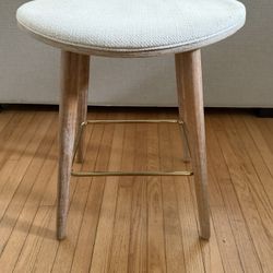 Stools - Beautiful 4 Set Of  Counter Height Stools