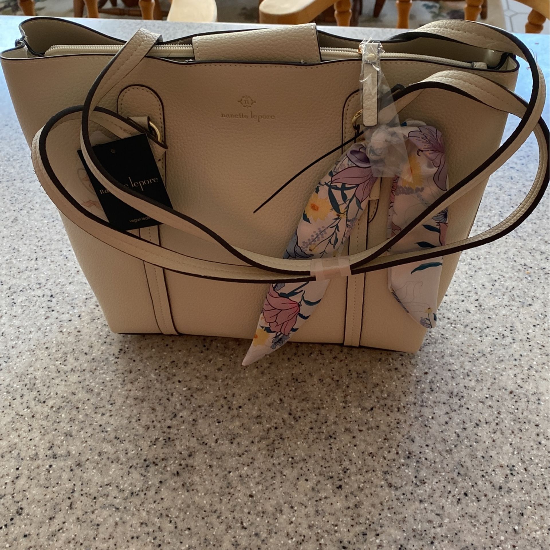 Nannette Leparo handbag With Scarf