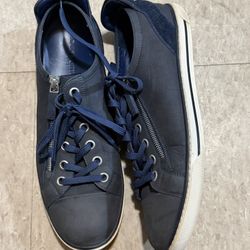 Louis Vuitton Men’s Designer Sneakers Shoes Italy 