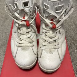 Jordan 8 Red Oreo size 8.5