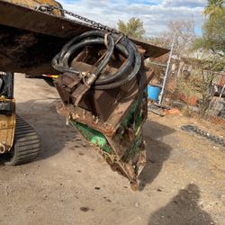 Big Excabator Hammer