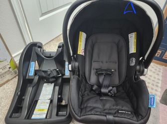 Infant Car seat