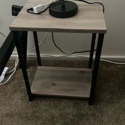 End Table/night Stand