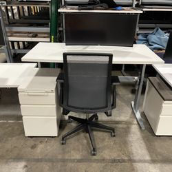 Herman Miller Single Flo Arms! We Have Several Available! We Also Have Docking Stations, Chairs, And More!!