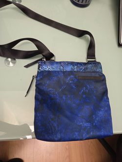 Crossbody purse by Tahari, Blue print