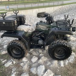 YAMAHA 600cc 4x4