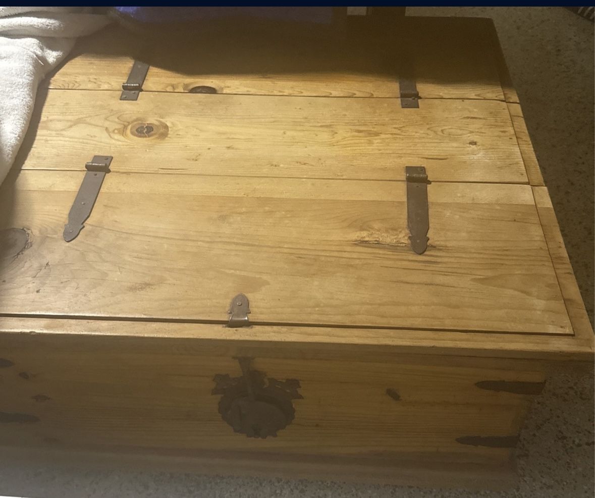 Mexican Pine Coffee Table Square Trunk