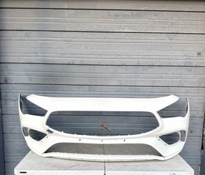 20-23 Mercedes CLA CLA250 AMG parts Front bumper original oem shipping available