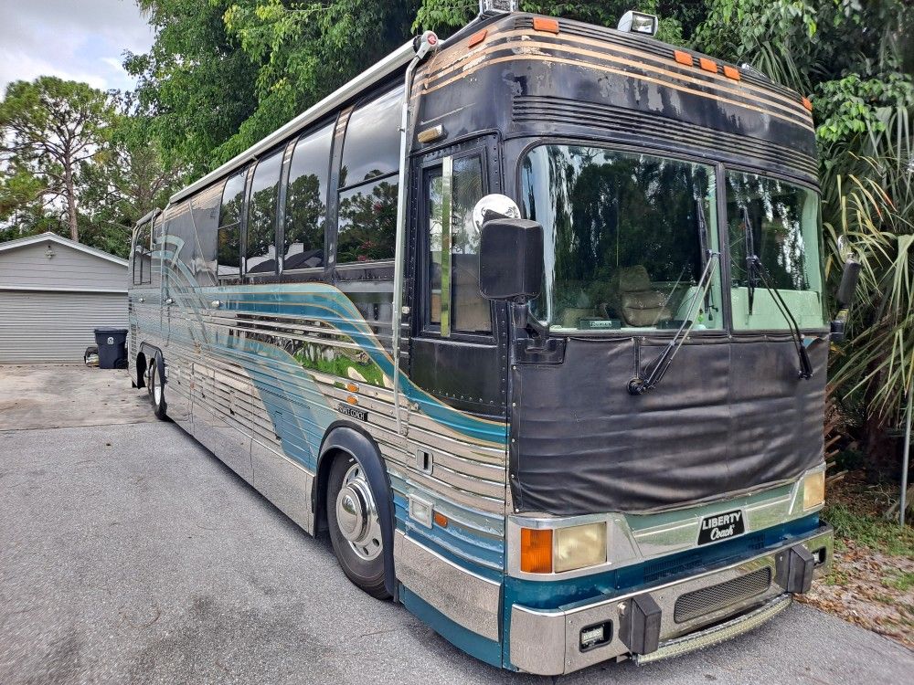 1993 Prevost Liberty 45