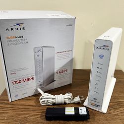 ARRIS SVG2482AC Cable - White - *WITH  BATTERY BACKUP AND ORIGINAL BOX *