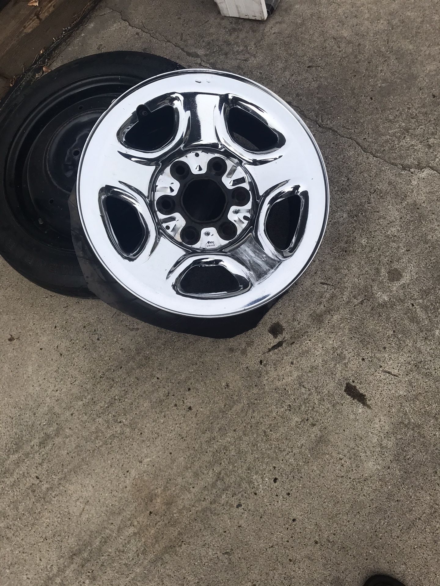 Stock Chevy rim
