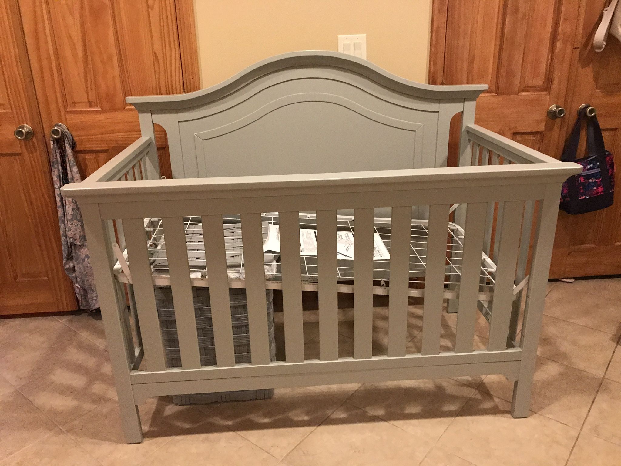 Ti Amo Catania 4-in-1 Convertible Crib