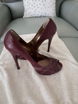 Charles David 4 inch heel size 8