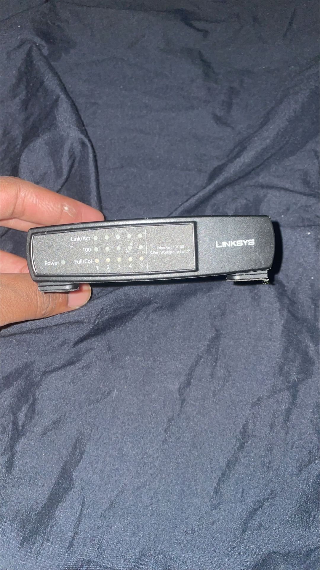 LINKSYS 5 PORT SWITCH MODEL $10