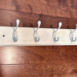 Four-Hook Plate For Door Or Wall