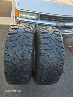 Only 2 Used Tires Lt37x12.50r17 Milestar Patagonia $150.00.
FIRM PRICE, FIRM PRICE
PLEASE DON'T ASK FOR DICOUNT
POR FAVOR NO PREGUNTE POR DESCUENTO