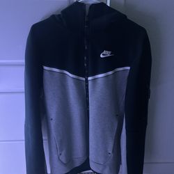 Nike tech black/grey