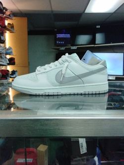 Nike DUNKS Sz 12 Mens