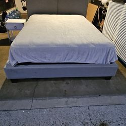Cama Queen// Queen Size Bed