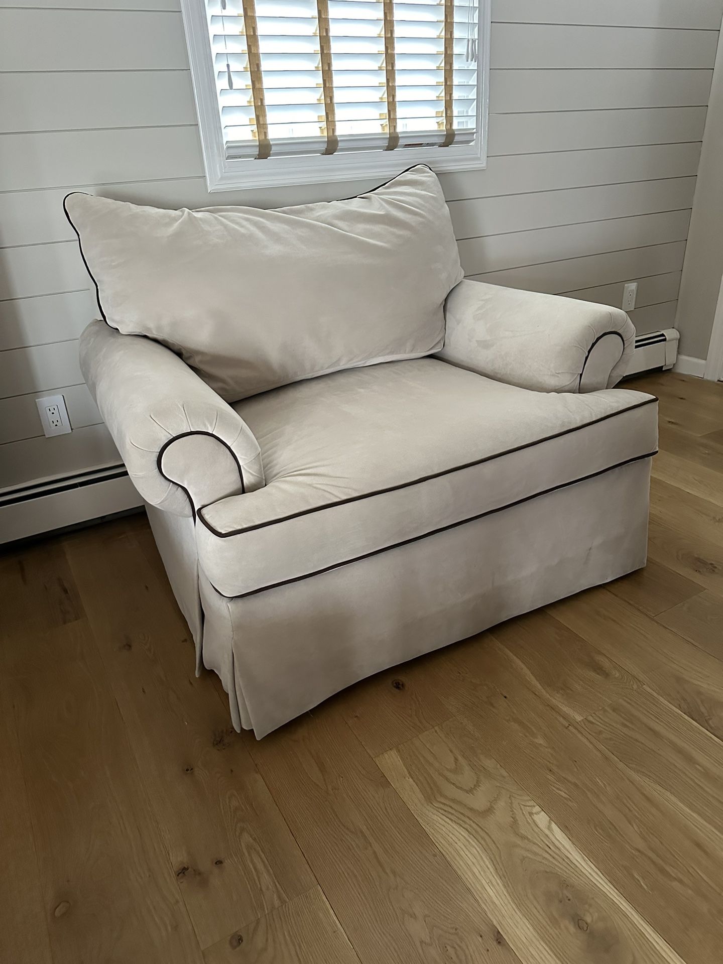 Craftmaster Oversized Chair