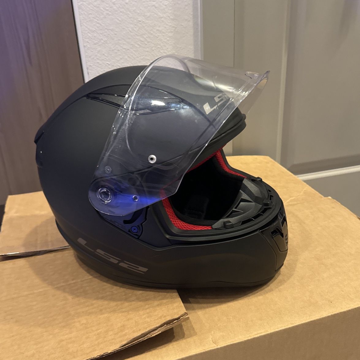 LS2 XXL Motorcycle Helmet