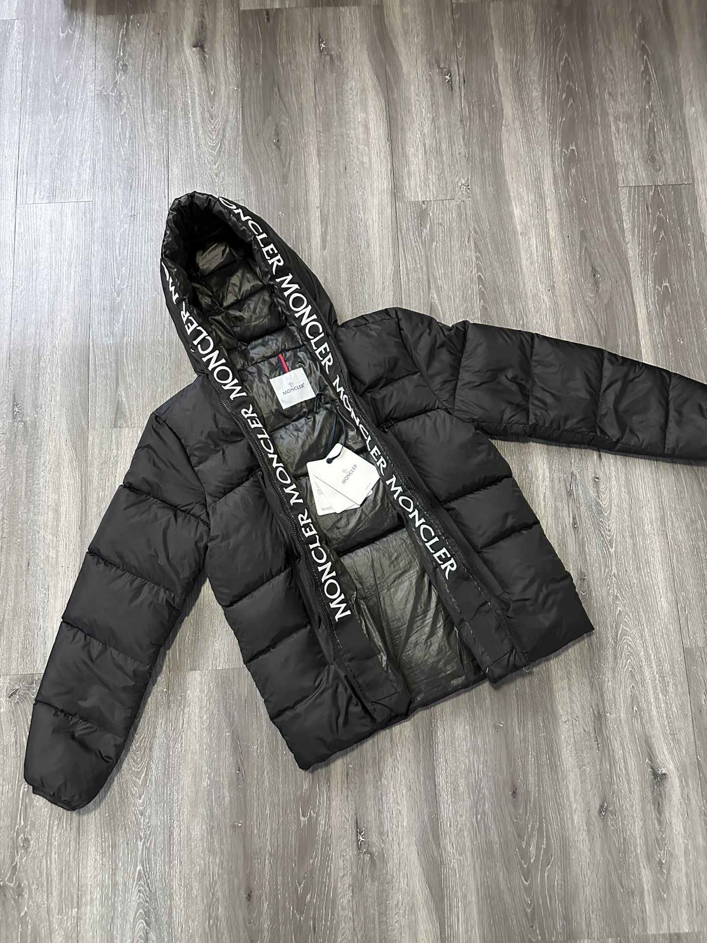 Moncler Puffer