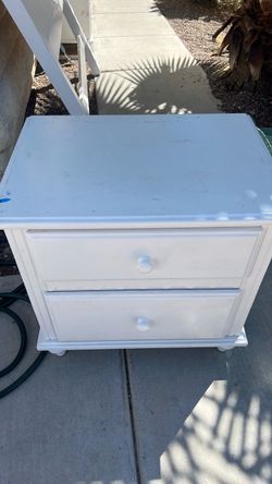 white dresser small $30 pickup only