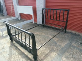 Black Full Size Bed Frame & Box Set Only.