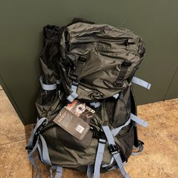 Field & Stream 65L Internal Frame Back Pack Hiking Camping