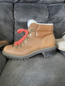 Ladies Boots Size 7 , $25 For All, 