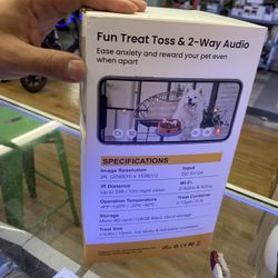 Pet Camera With Treat Tossing