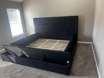 👑🔥 Brand new lux upholstered platform king and queen size storage bed - opt mattress • Pay After Delivery 🚚