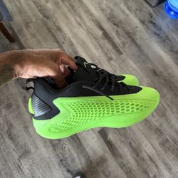 Adidas Anthony Edward’s